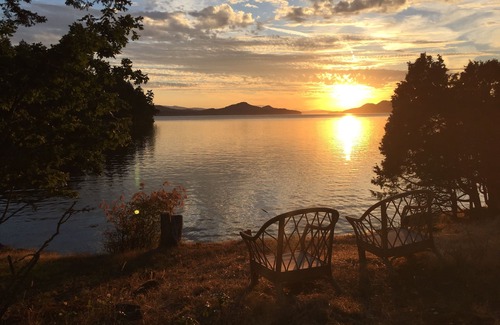 Saturna Island Cottage | Private Island with Executive-Class Cottage with stunning ocean views