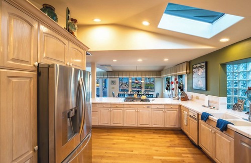 Pierpont Bay House | Private Jacuzzi, Steps 2 Sand & Eatery Ocean Views