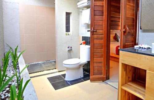Gili Air House | Private Lagoon House 7 BR in the beach front #A18
