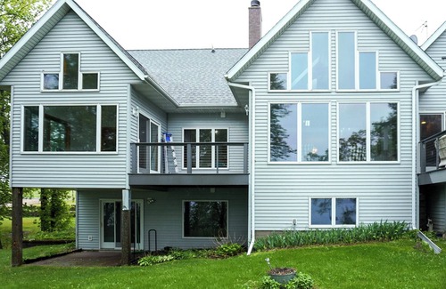 Miltona House | Private Lake Access-7 King Beds-Spacious Retreat-2 Game Rooms-Theater Room