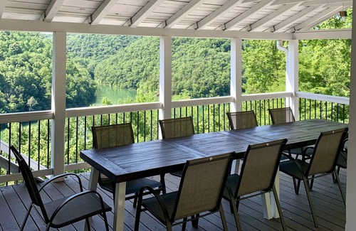 Baxter House | Private Lake Access and 8 acres of Trails!