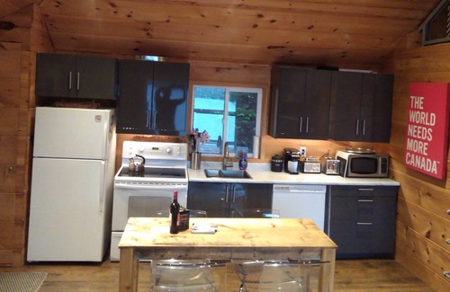 Dorset Cottage | Private, Lakefront Seclusion with Long Lake Views