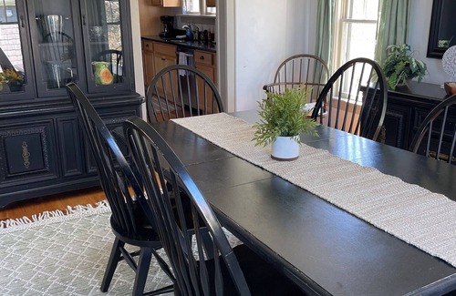 Auburn House | Private Level Beachfront, Fenced Yard, Boat Dock,Kayaks,CentralAir, Great Views!