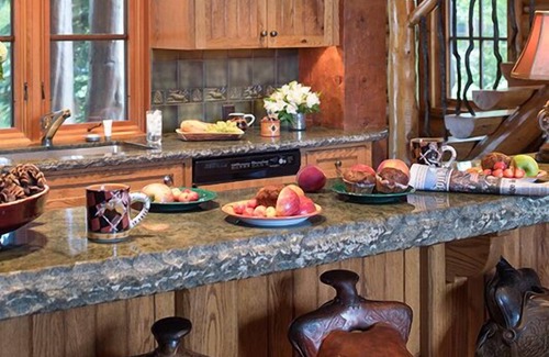 Moose Wilson Road Villa | Private, luxury four-bedroom main house and two-bedroom guest house.