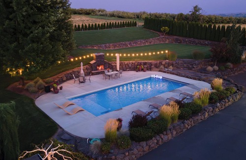 Naches House | Private luxury in beautiful Yakima wine and hop country