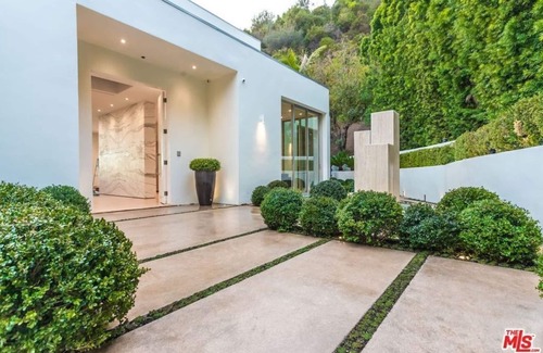 The Bird Streets Villa | Private Luxury Modern Villa
