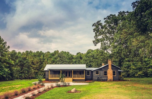 Mamers Cabin | Private Luxury on 400 acres: The Cabin at Sugarneck!