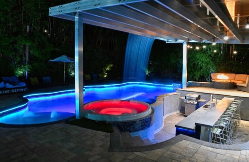 College Park House | Private Luxury Pool/Smart-home