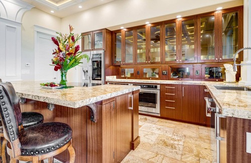 Kihei House | Private Luxury Villa in Kihei. Just moments walk to the beach. 10/10 reviews!