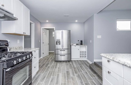 OST - South Union House | Private - Midtown Escape - 5 Car Gated Parking