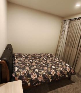 Pinehill House | Private Modern 2 bedroom Unit in Central Albany