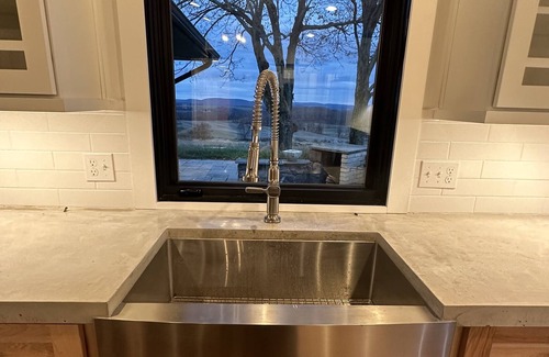Mt. Bethel Cabin | Private Mountain Cabin on 200 Acre Farm - Delaware Water Gap