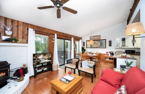 Waynesville Cottage | Private Mtn Retreat, 2 suites, firepit, fireplace, gamerm, deck, on paved road.