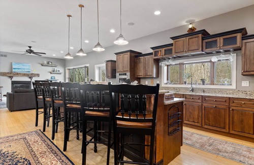 La Porte House | Private nature retreat, close to Harbor Country’s best attractions