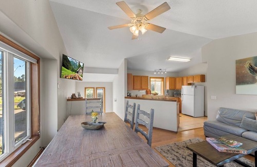 San Juan River Village House | Private Neighborhood- San Juan River - Ski, Hike, SUP, Tube, and Fish
