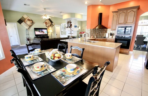 Deltona Lakes House | PRIVATE OASIS! CLEAN 4 BEDROOM, LAKE VIEW HOME!