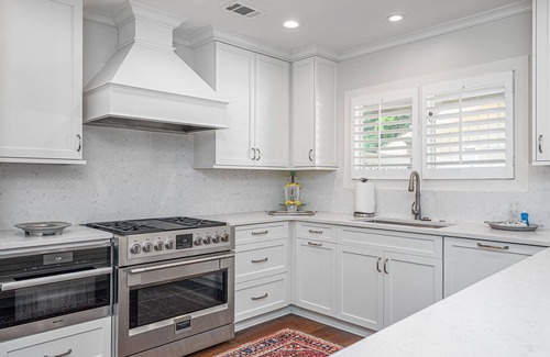 The Landings House | Private Oasis in The Landings w/Pool by Lucky Savannah