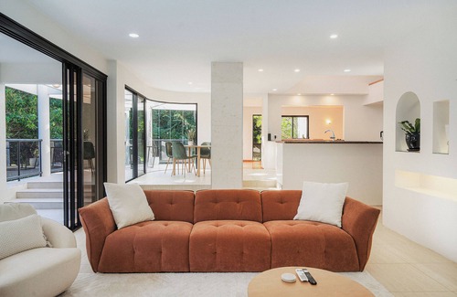 Port Macquarie House | Private Oasis - Lighthouse Beach