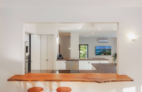 Port Macquarie House | Private Oasis - Lighthouse Beach