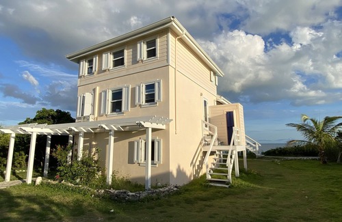 Great Guana Cay House | Private Oceanfront Home on the Bay of Great Guana Cay - Spectacular Views!