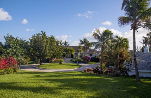 Dunmore Town House | Private Oceanfront Luxury Retreat.
