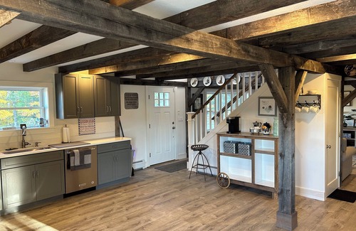 Center Ossipee House | Private Panoramic Views, 12 Acre Property