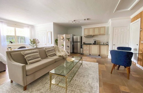 Naples Apartment | Private Paradise - Large, Peaceful Studio w Patio