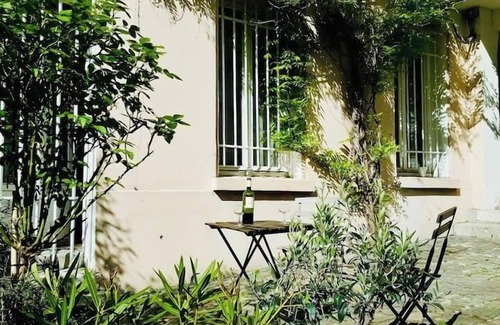 Belleville House | Private Parisian Home w/Outdoor Space