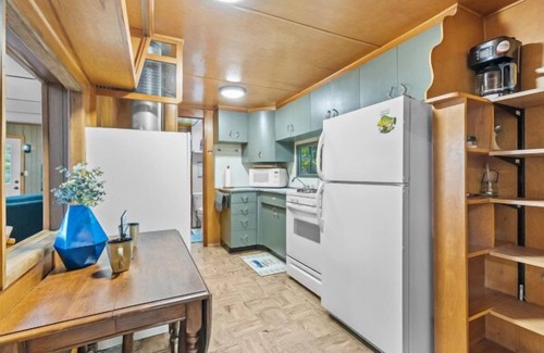 Athelstane Cabin | Private Peninsula Cabin 15 minutes from downtown Lakewood, WI