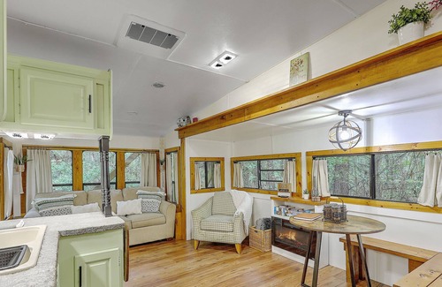 Moncks Corner House | Private Pond Retreat w/ Goats, Games, Fishing, Firepit and More!