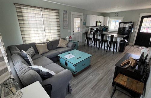 Kure Beach House | *PRIVATE POOL* 1 Block to Beach
