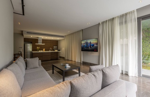 New Cairo Apartment | Private Pool - 3 Bed Serviced Apart GF @ Silver Palm