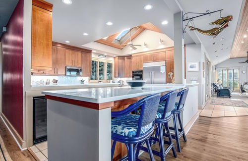 West Beach House | Private pool and views of the ocean on West Beach BHI!
