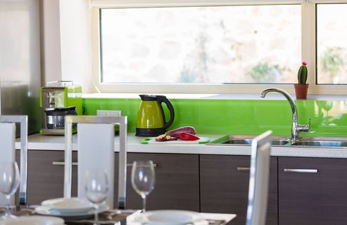 Stavromenos Villa | Private Pool, Accessible with 2km to the Beach!