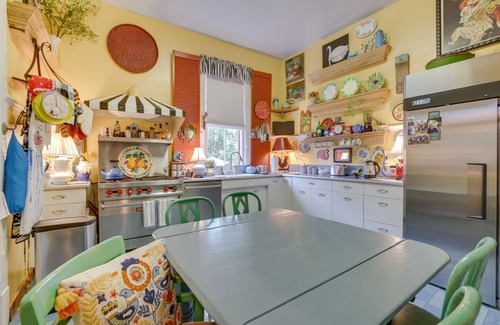 New Orleans House | Private Pool & Backyard: Lavish New Orleans Haven!