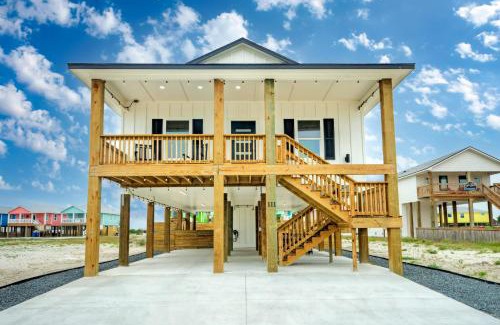 Port Aransas House | Private Pool by the Nature Preserve Sunset Views Tux Sea Do by AvantStay