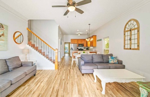 Biltmore Beach House | Private Pool,Dog-friendly,Walk to Beach!Sleeps 15!