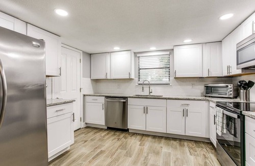 North San Antonio - SAT House | Private Pool - (Early Bird Discounts) - w/Gameroom