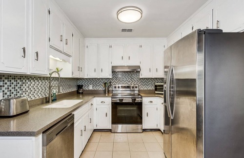 Northeast Pensacola House | Private Pool |Fenced Yard |Garage |Screened Patio |North Pensacola |Convenient to Airport & Shopping