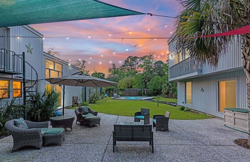 Saint Simons Heights House | Private Pool~Hot Tub~Fire Pit~Playground~2 King Suites~Only 2 mi from Beach