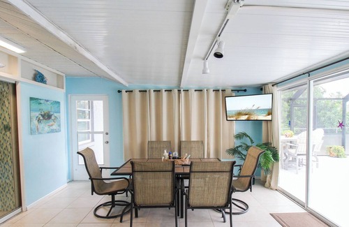 Englewood East House | Private Pool Home, Awake Zone