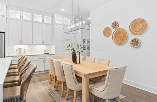 Gulfview Heights House | Private Pool, LSV, Bikes, BRAND NEW! Walk to Beach in Blue Mountain!