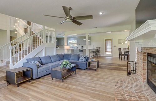 Wildwood House | Private Pool & Lake Views: Family Home in Oxford