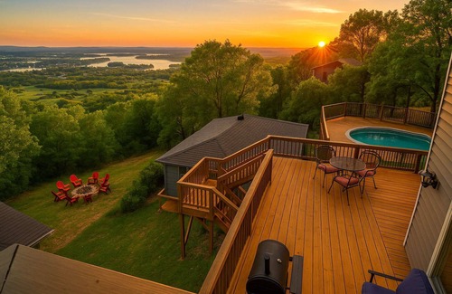 Mid America House | Private Pool, Mountain Top Views & Home Theater