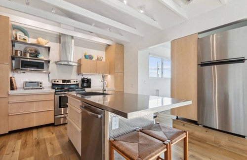 Ocean Cay House | Private Pool/Pool House, 4BR 5 Bath, 300 steps to beach, pet friendly, Sleeps 14