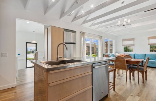 Ocean Cay House | Private Pool/Pool House, 4BR 5 Bath, 300 steps to beach, pet friendly, Sleeps 14