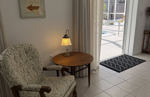 Gulf Gate Estates House | Private Pool Paradise Coastal Home 2 bed 2 bath mins to USA #1 beach Siesta Key