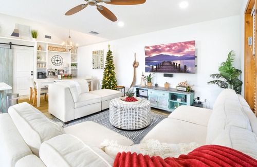 Bradenton Beach House | Private POOL/SPA-Almost beachfront, Amazing Gulf Views, walk to Bridge St.