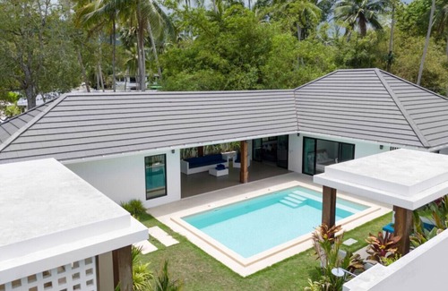 Maret Villa | Private Pool & Garden Villa 3 bed