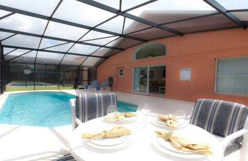 Seasons House | Private Pool Villa close to Disney Parks with free Wifi and BBQ